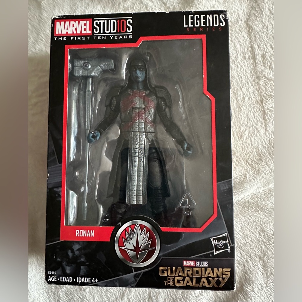 Marvel Studios Legends Series Ronan Figure with Red and Black NIP